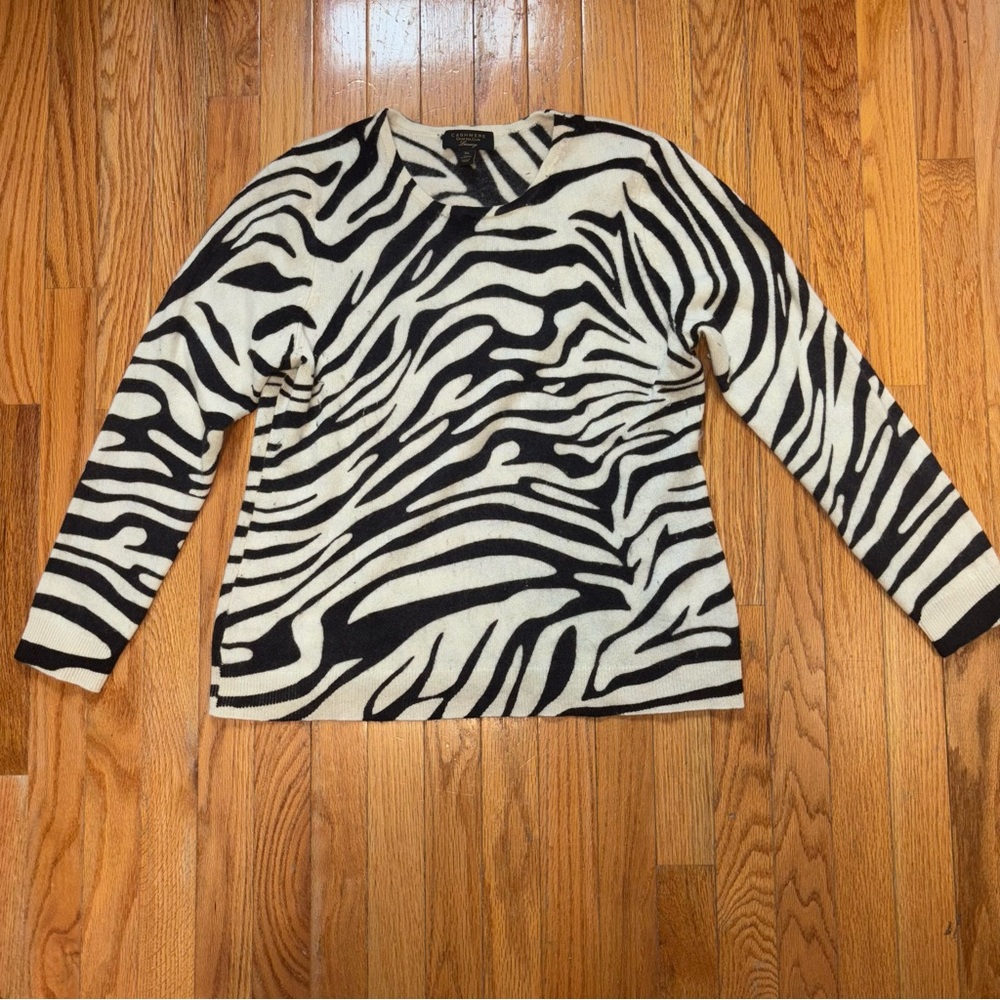 100% cashmere zebra sweater